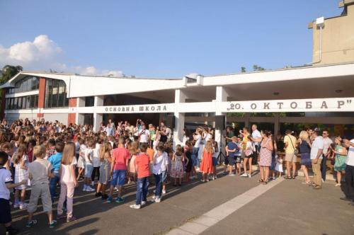 Docek-prvaka-2016-02