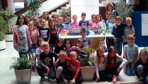 IMG-9c061784ff85adcc6136ffdfcd2ba188-V